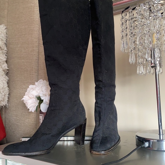 Women’s Gucci Boots-GG Black - Picture 3 of 5